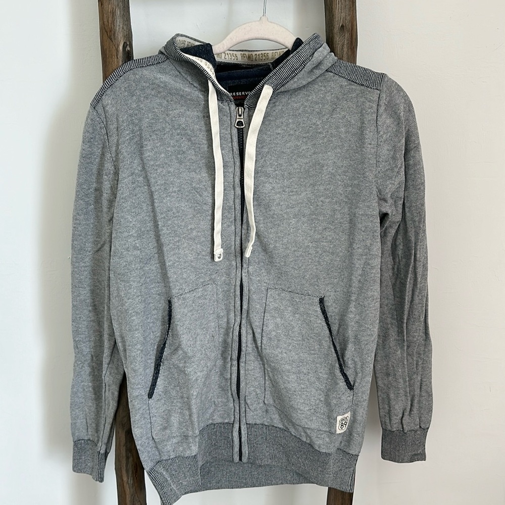 Reserved Zipper Hoodie Grey Mens Sweatshirt Size M-L